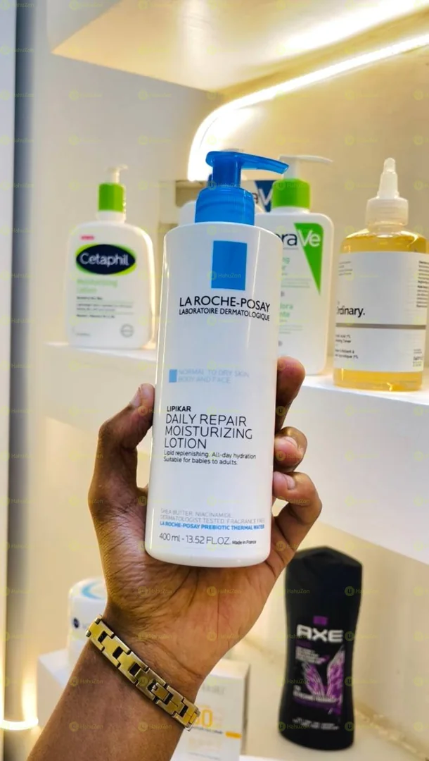 LA ROCHE-POSAY Daily Lightweight Body Lotion