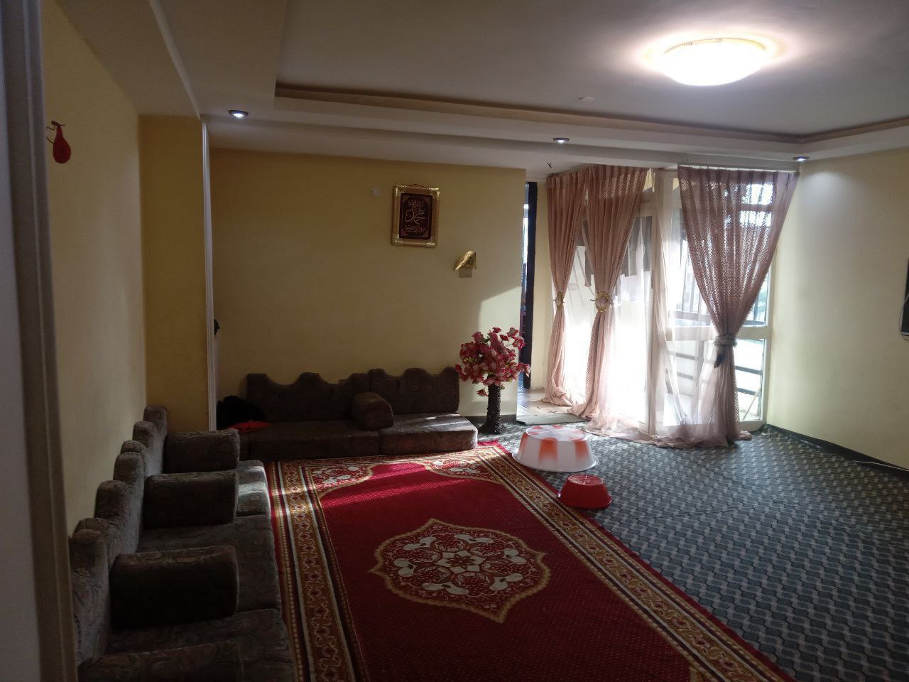 86 ካሬ የሚሸጥ የሚሸጥ 40/60 በአያት 49