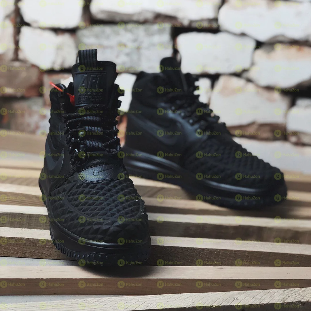 Nike Lunar Force Men's Shoes