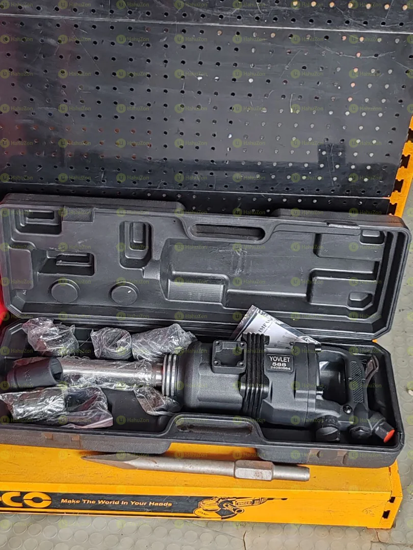 በንፋስ የሜሰራ የጎማ መፍቻ