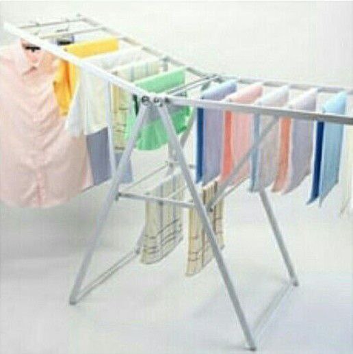 እጅግ ዘመናዊ የሆነ የልብስ ማስጫ