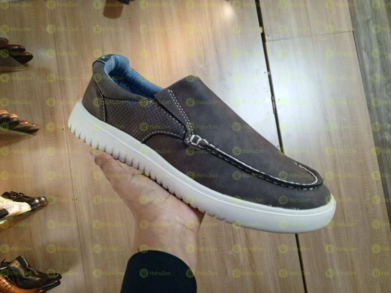 Leazy Light Weight Man's Shoes