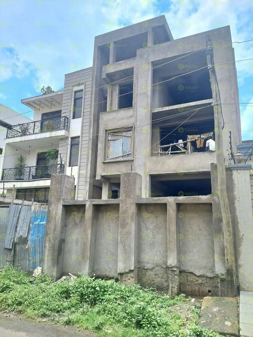 175 ካሬ የሚሸጥ G+3+ቴራዘ ቤት በአያት
