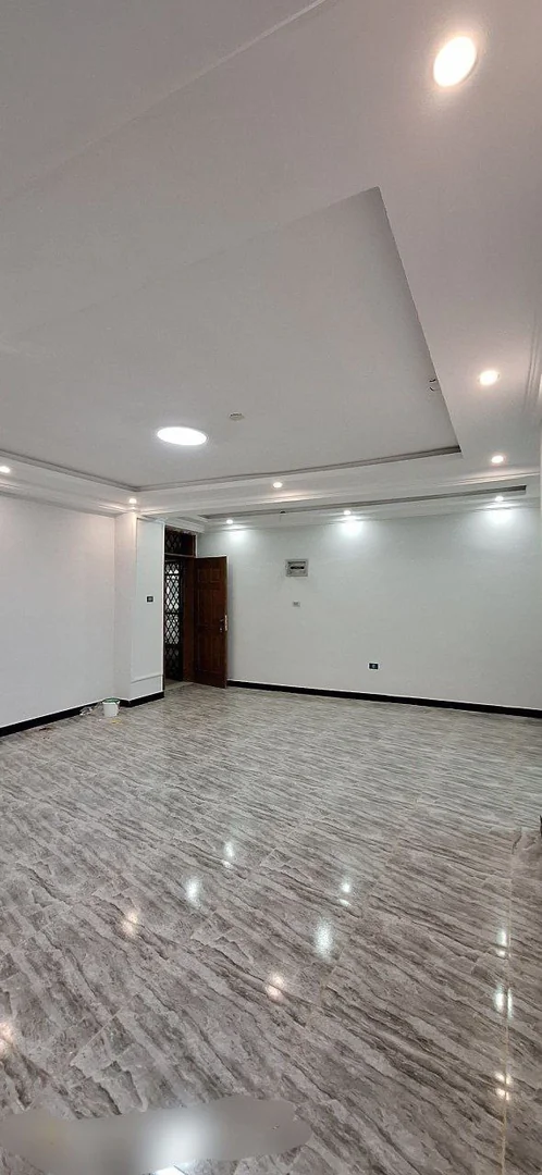 84 ካሬ የሚሸጥ 40/60ኮንዶሚኒየም ቤት በአያት 49