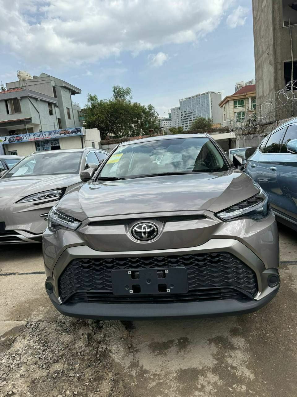 2024 Model-Toyota Front lander Hybrid