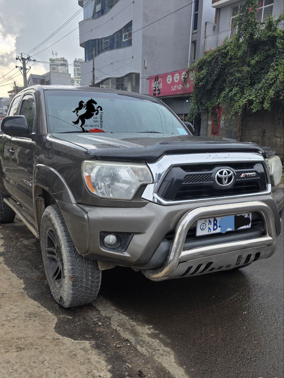 2014 Model-Toyota Tacoma