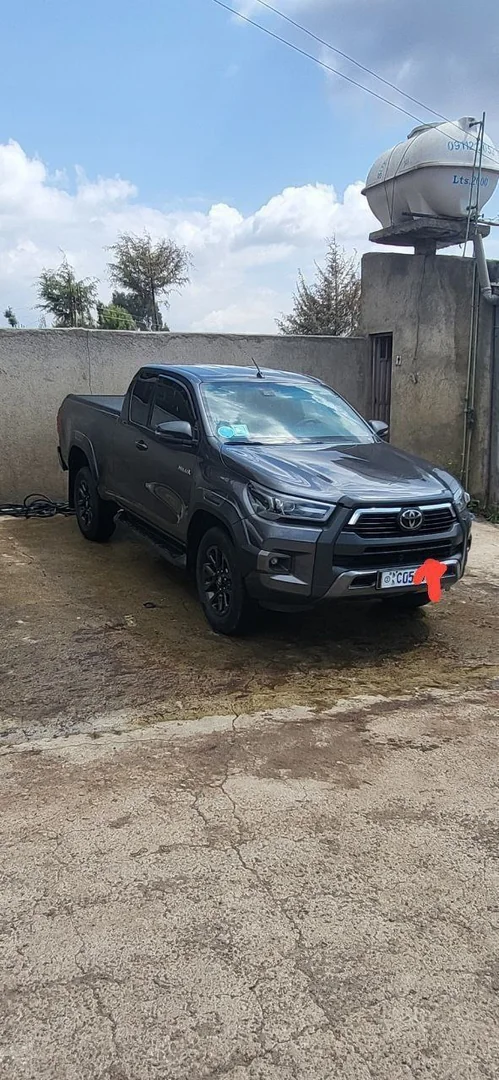 2021 Model-Toyota Hilux Invincible Single-Cab