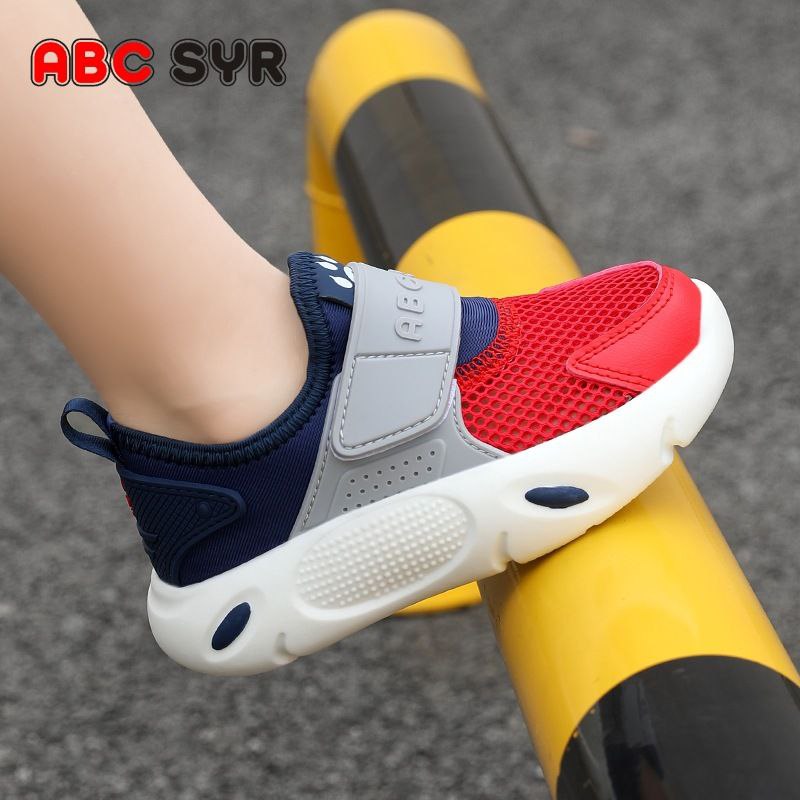 Breathable Mesh Soft Sole Casual Shoes