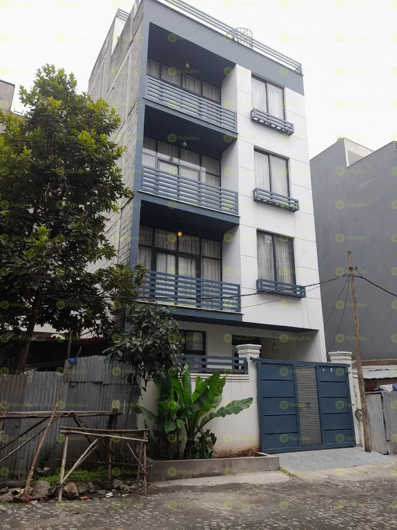 75 ካሬ የሚሸጥ G+4 ቤት በሰሚት