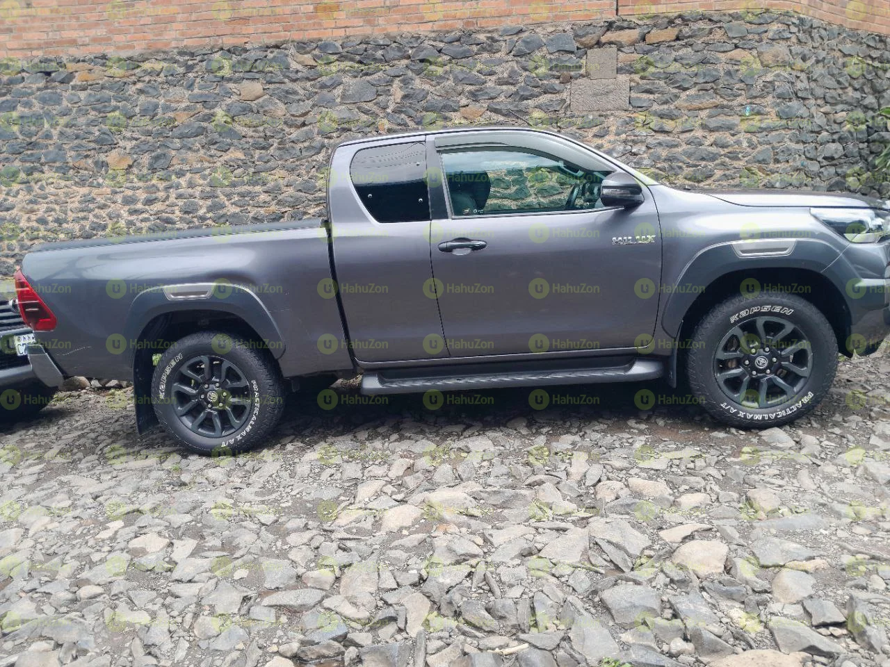 2021 Model-Toyota Hilux  Invincible