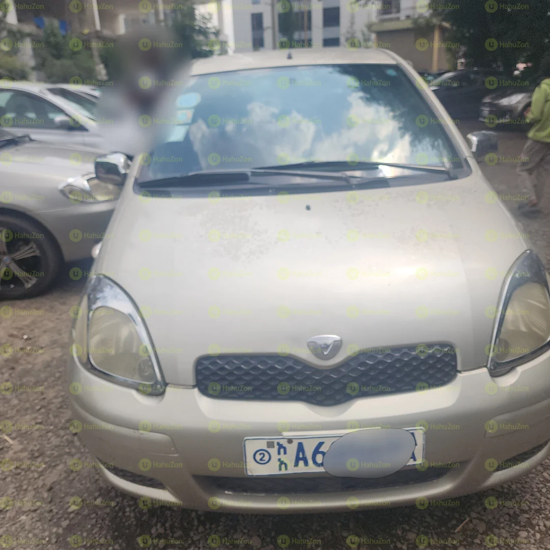 2002 Model-Toyota Vitz