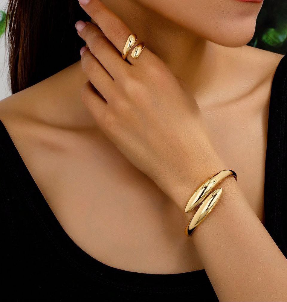 Bracelet and Ring Set