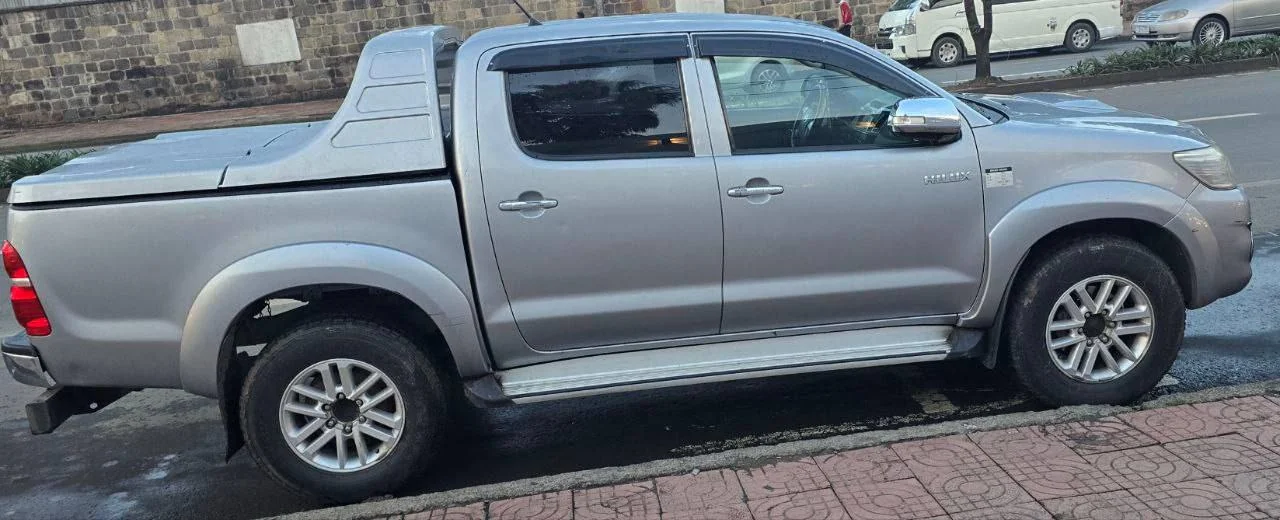 2015 Model-Toyota Hilux Double Cab