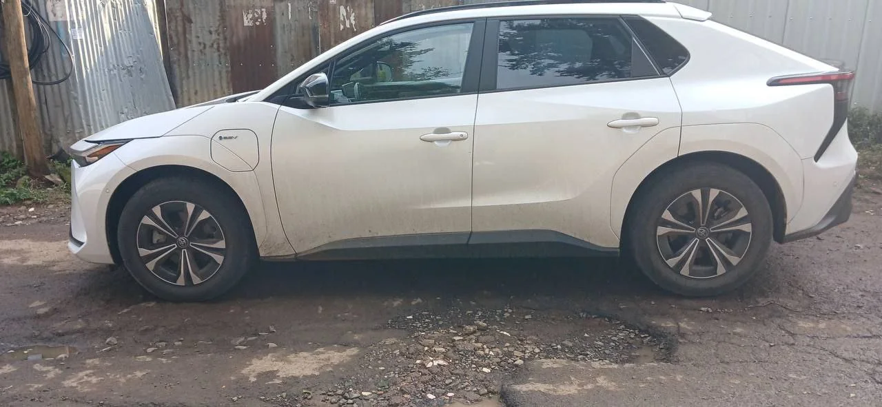 2024 Model-Toyota BZ4X EV