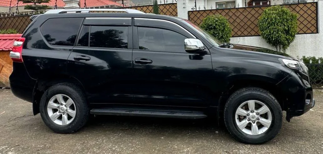 20-16 Model-Toyota Landcruiser Prado