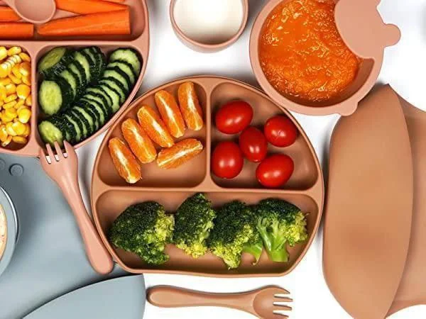 6 ነገሮች የተካተቱባት ኳሊቲ እና ለስላሳ የልጅ መመገቢያ       ዕቃዎች