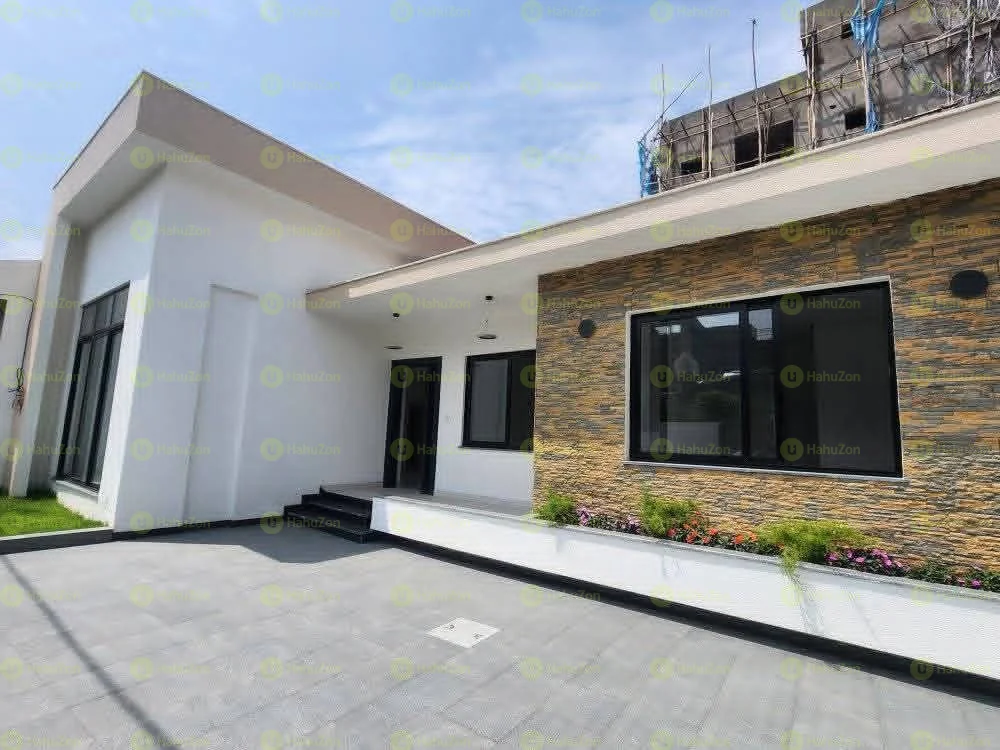 250 ካሬ የሚሸጥ ቪላ ቤት በሰሚት ፍርድ ቤት