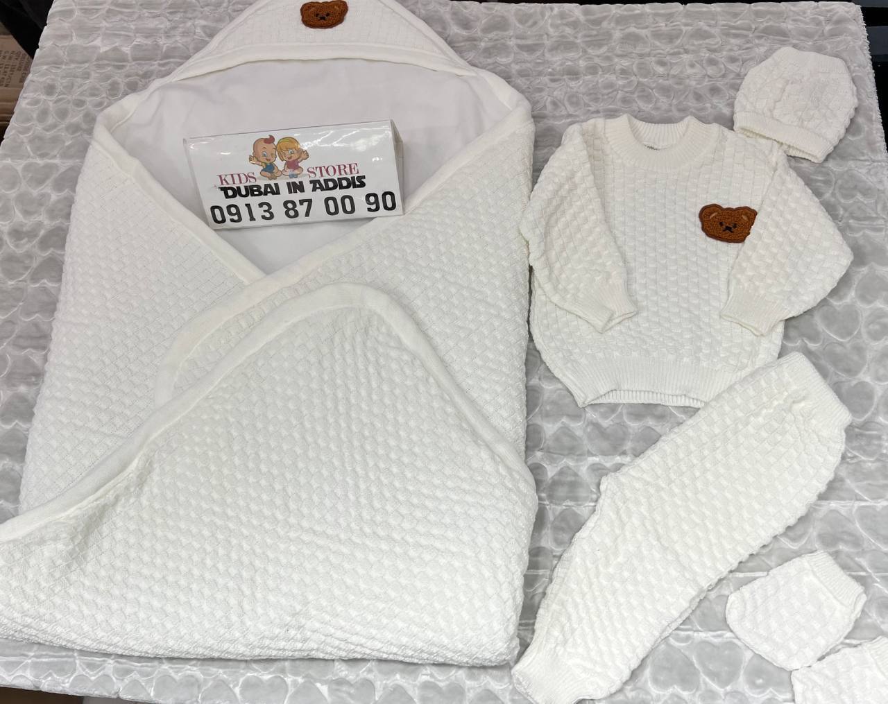 5 ፒስ ሹራብ የክርስትና ልብስ