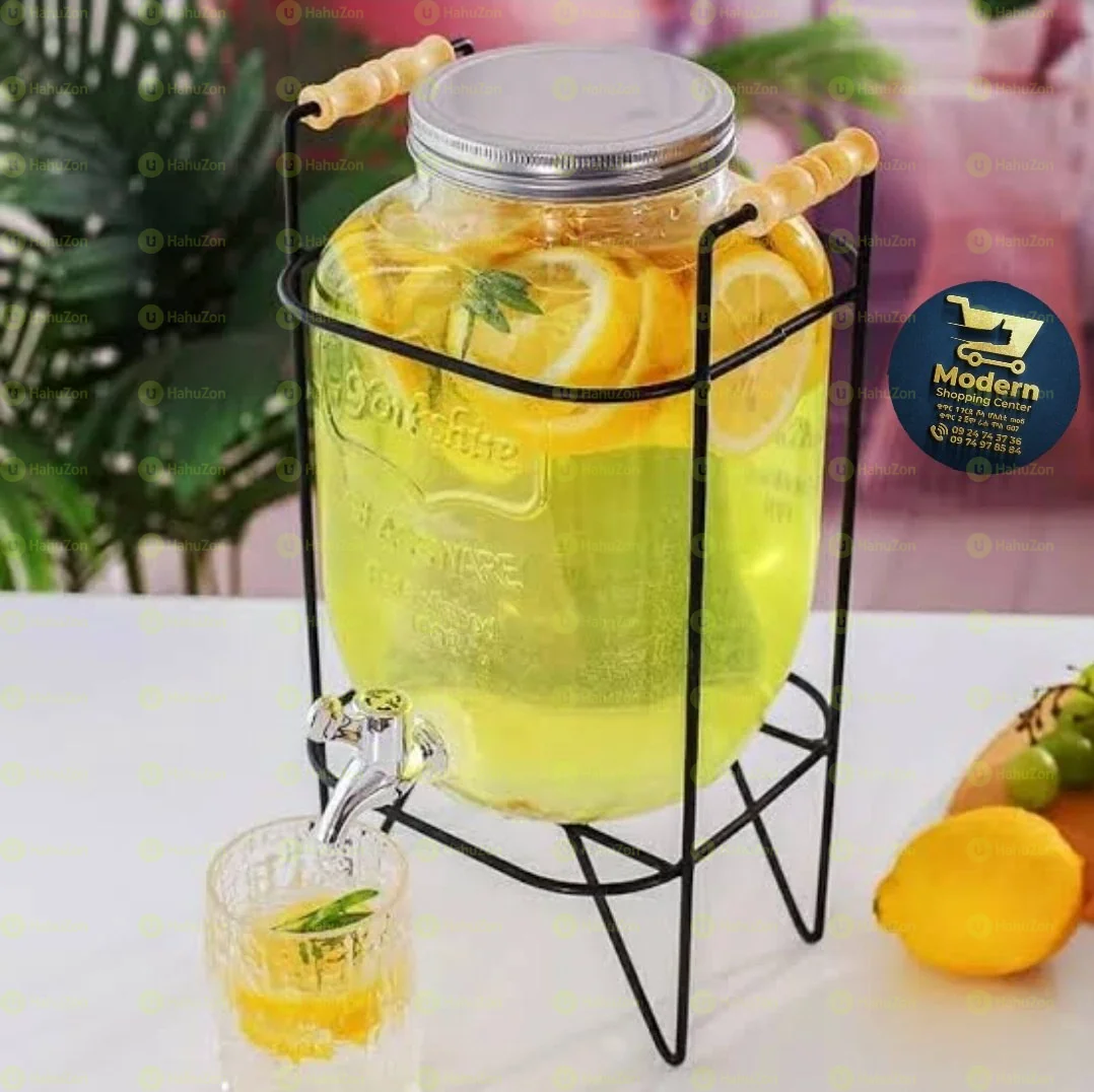 የተለያዩ መጠጦችን ማቅረቢያ ጃር