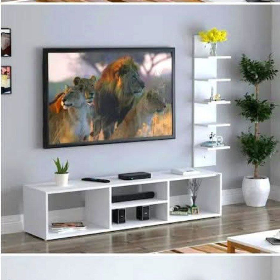 ግድግዳ ላይ የሚለጠፉ  ቲቪ ስታንዶች