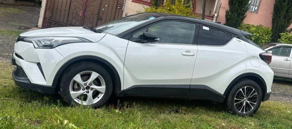 2019 Model-Toyota Ch-R