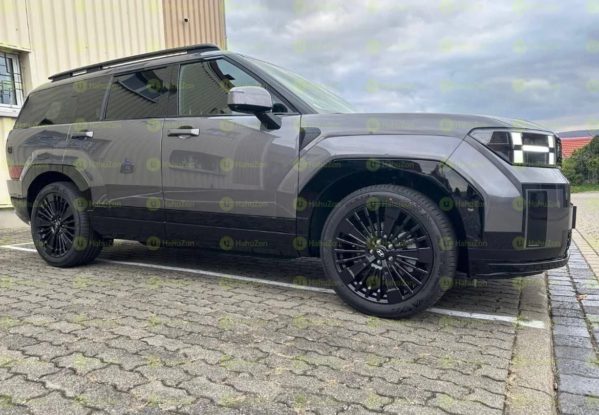 2025 Model-Hyundai SantaFe