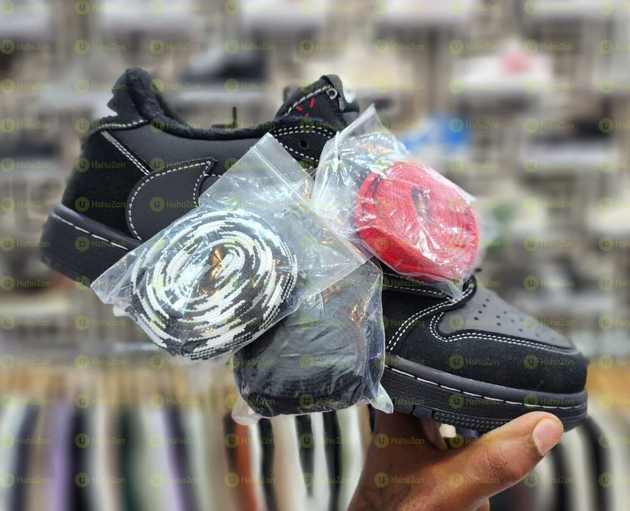 Air Jordan 1 Low SP x Travis Scott ‘Kaws Men’s Shoes