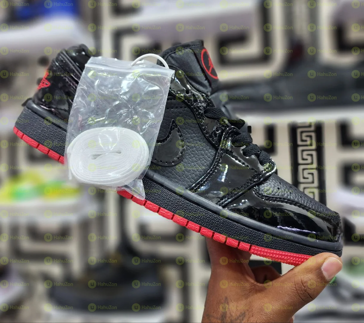 Air Jordan 1 Low SE Dark Obsidian Sail Shoes