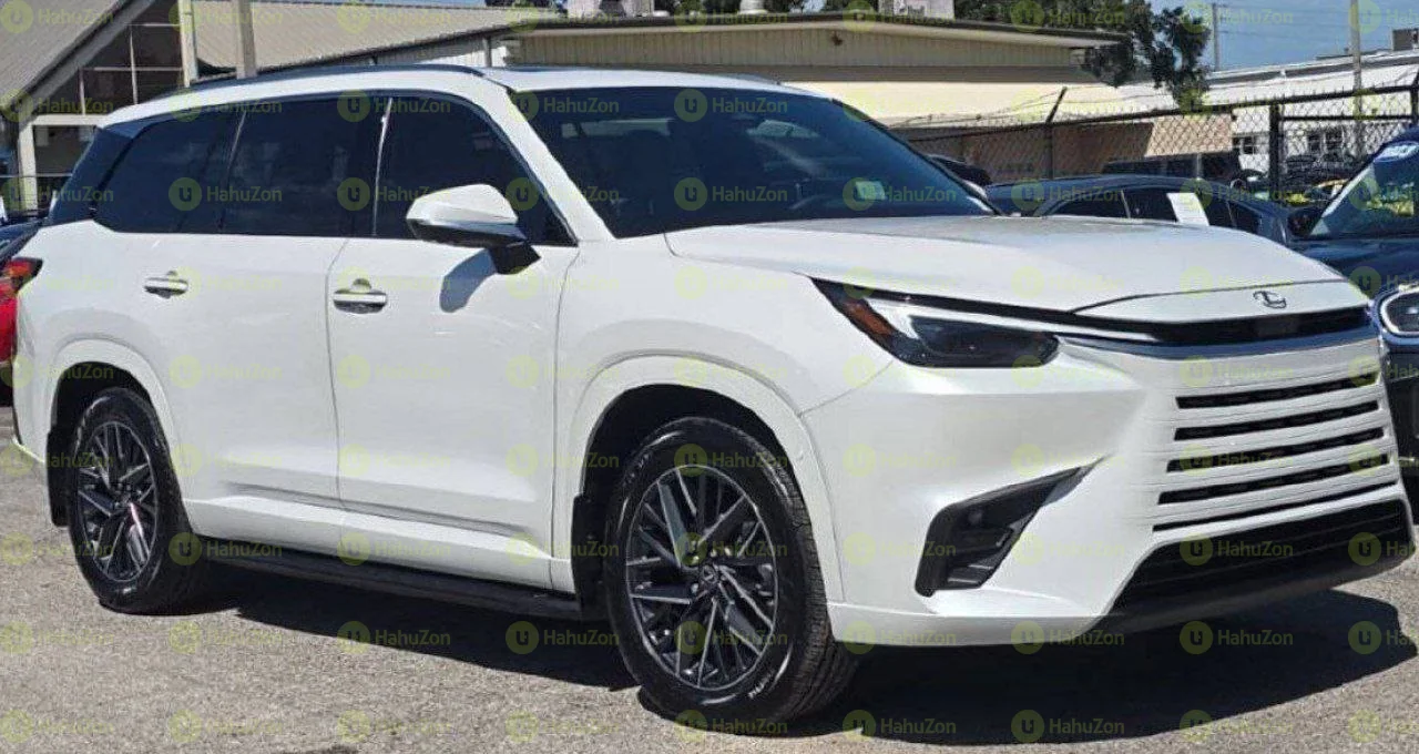 2024 Model-Lexus Tx500 sport 3