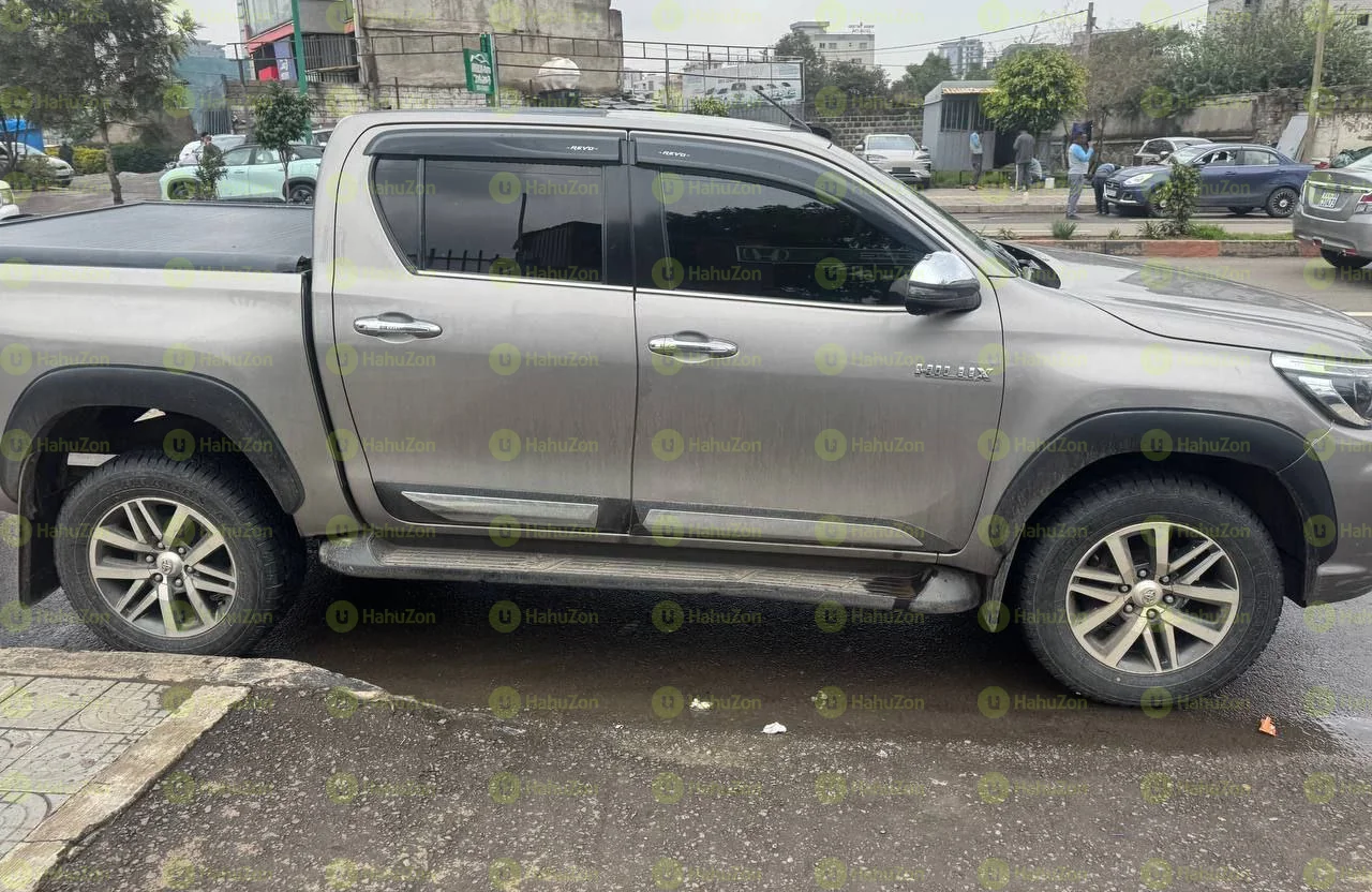 2020 Model-Toyota Rivo Hilux Dubl Cap