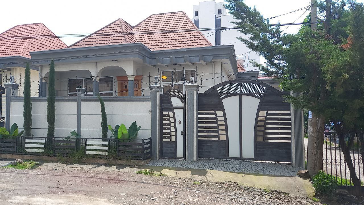 260 ካሬ የሚሸጥ ዘመናዊ ቪላ  ቤት በአያት