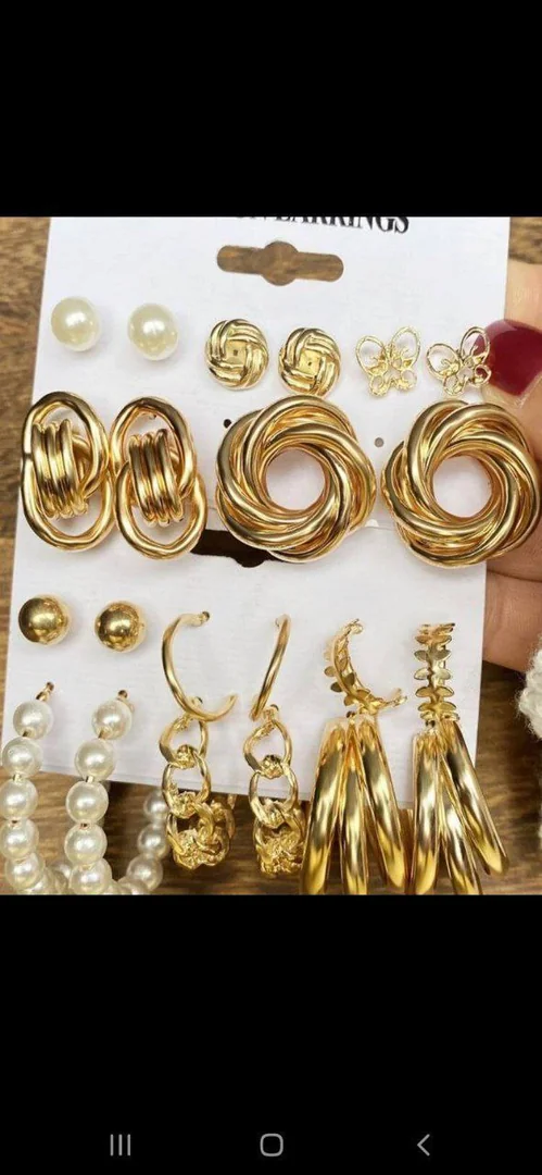 11 pc Earrings