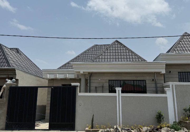 150 ካሬ የሚሸጥ ቪላ ቤት በሰሚት