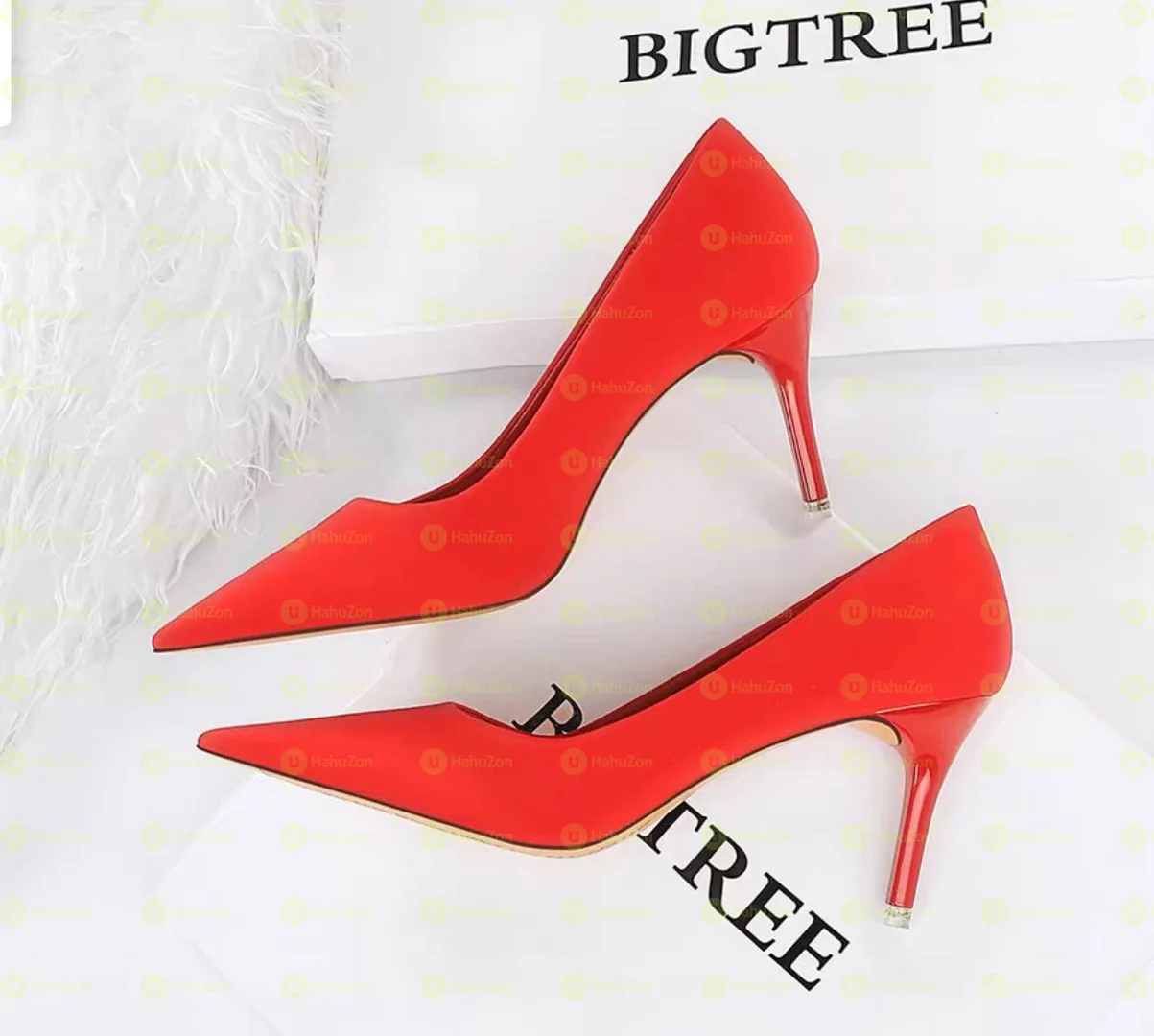 Red Color Medium Point Heals Shoes