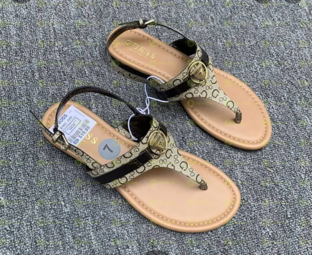 Beautiful Guess Flat Shoes