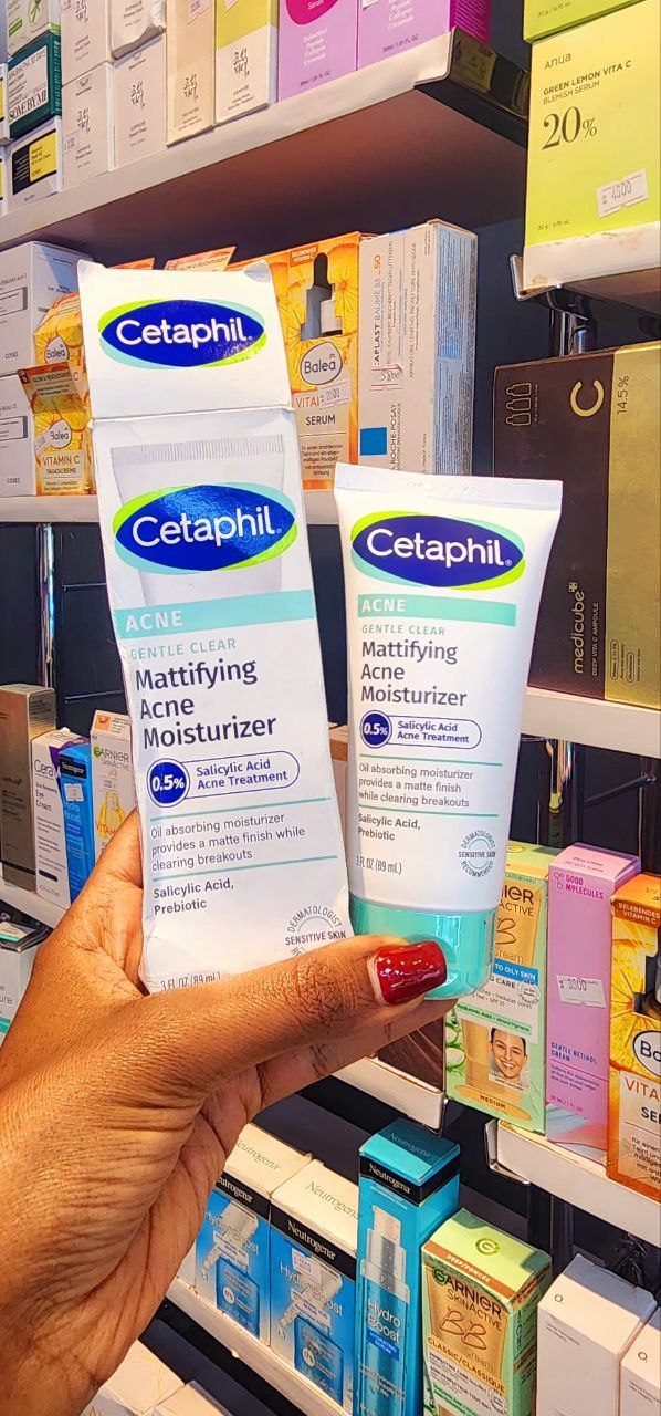 Cetaphil Gentle Clear Mattifying Acne Moisturizer