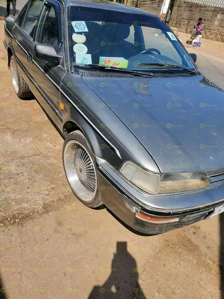 1992 Model-Toyota Weyane Dx