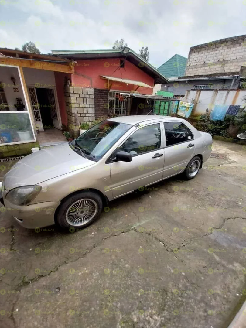 2005 Model-Mitsubishi Lancer