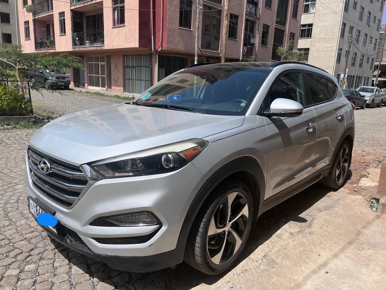 2017 Model-Hyundai Tucson