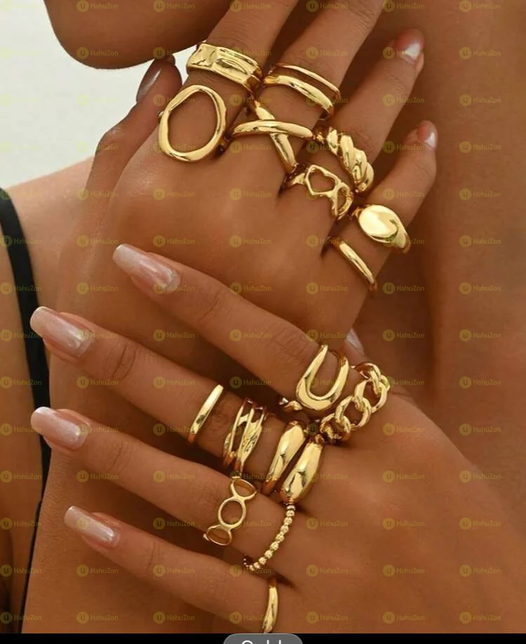 16pc Gold Rings