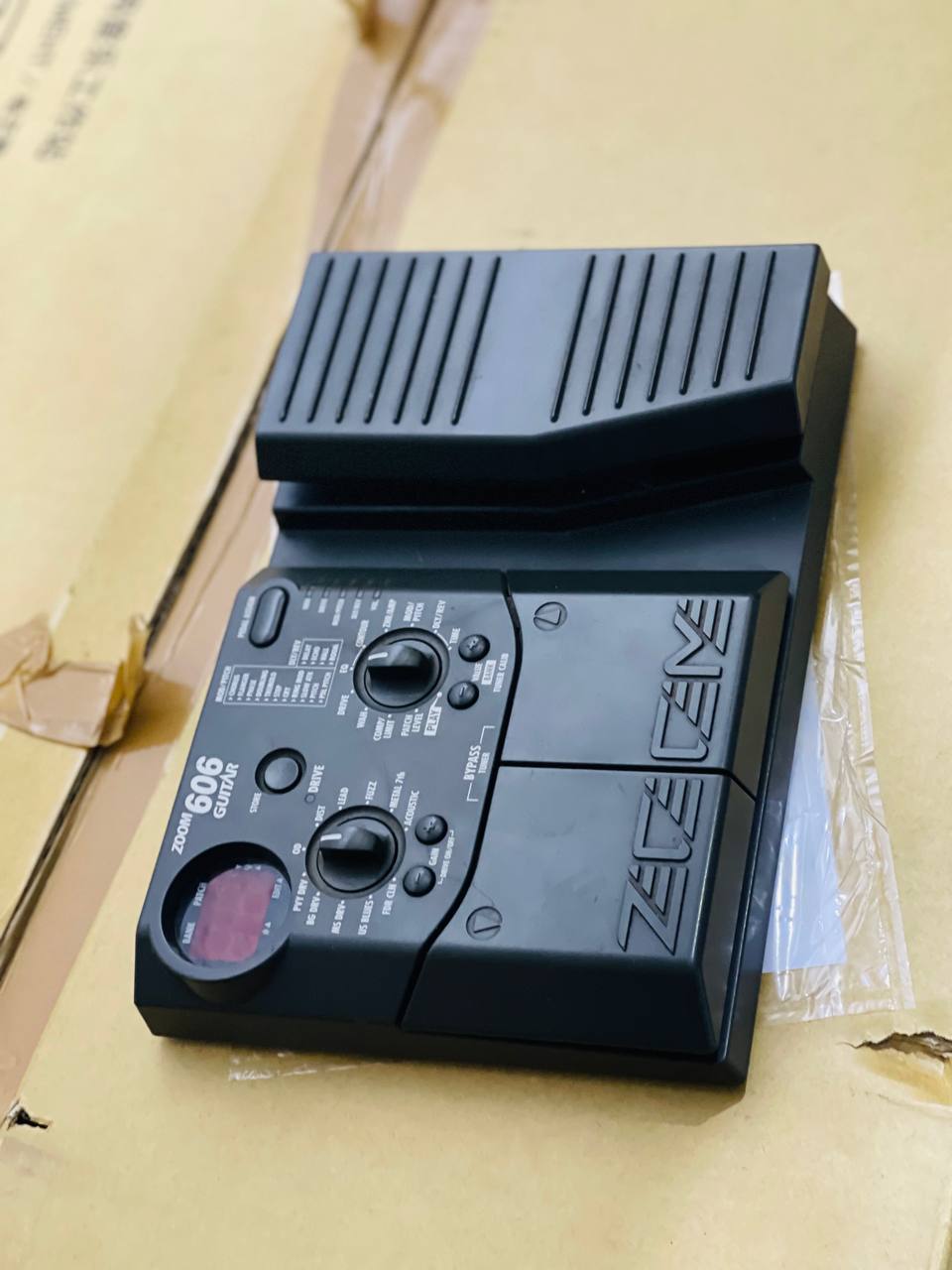 Zoom606 Lead Effector