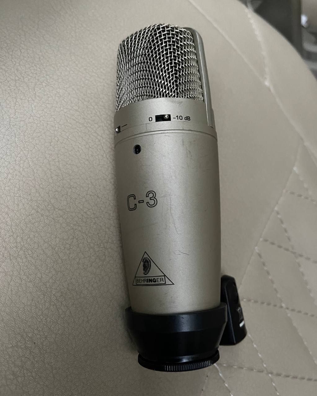 Behringer C-3 Studio Mic
