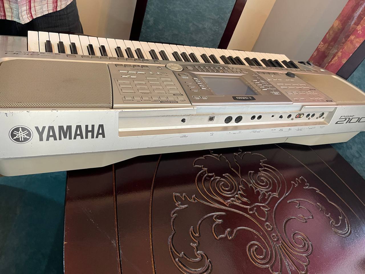 Yamaha PSR 2100 Keyboard