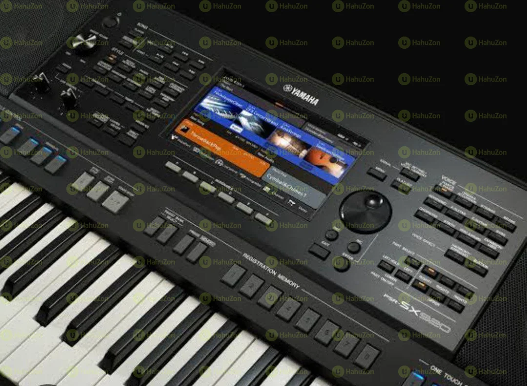 Yamaha PSR SX920 Keyboard