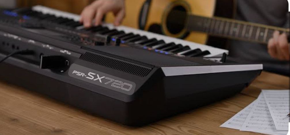 YAMAHA SX720 Keyboard