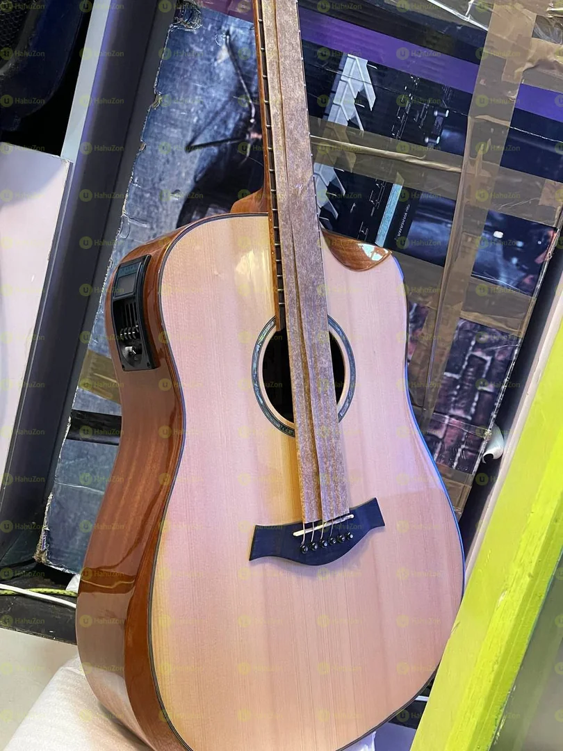 FR. ANTONIO 810 Guitar