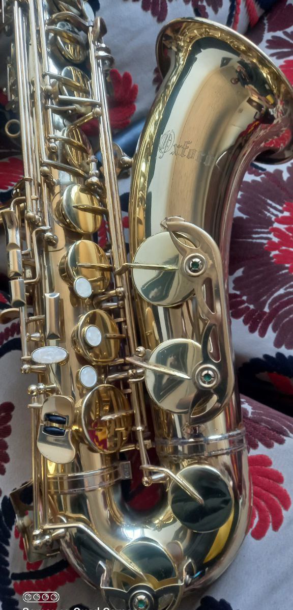 Oxford Tenor Saxophone