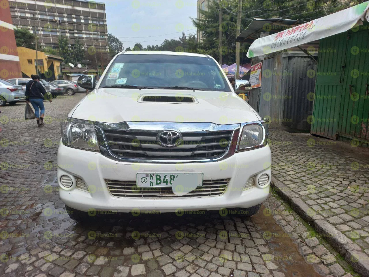 2013 Model-Toyota Hilux Extra Cab