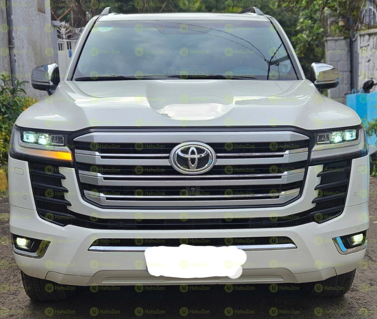 2022 Model-Toyota Landcruiser V-XR