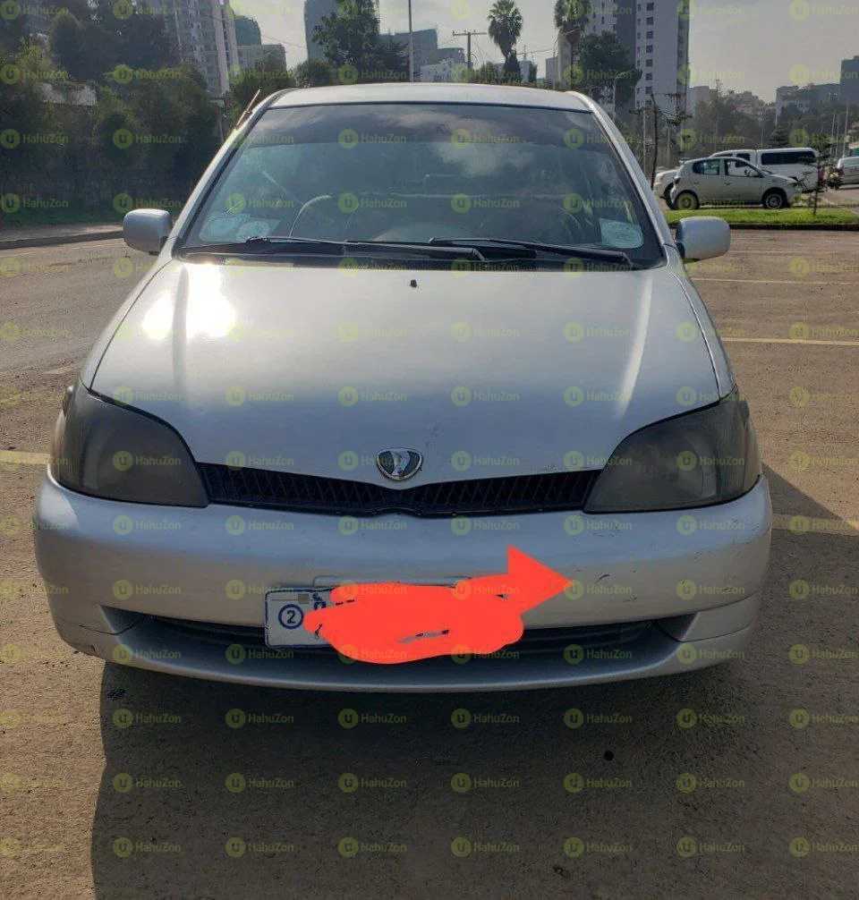 2001 Model-Toyota Platz